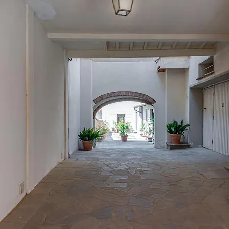 Apartment Characteristic Flat In A Borgo *