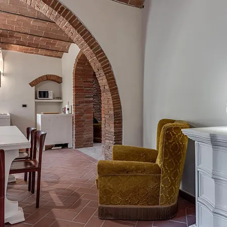 Characteristic Flat In A Borgo Apartment Cerreto Guidi