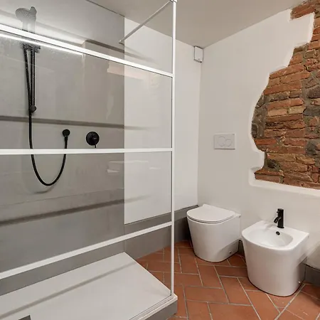 Characteristic Flat In A Borgo